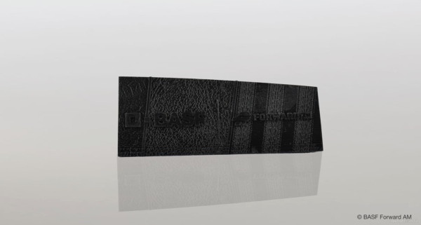 Black BASF Resin Daylight Ultracur3D EPD 2006 5kg, ideal for additive manufacturing, boasts high performance and versatility for various 3D printing applications